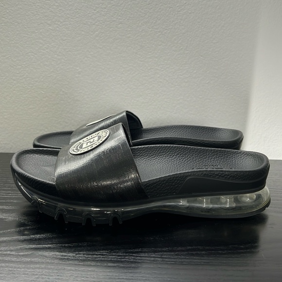 AUTHENTIC FENDI FF Monogrammed Men’s Slides - Picture 1 of 7